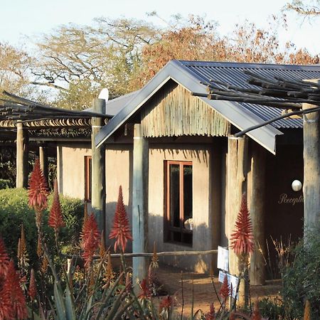 Hilton Bush Lodge & Function Venue Esterno foto