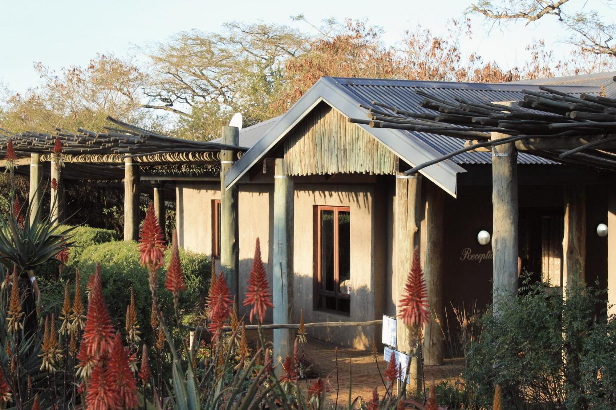 Hilton Bush Lodge & Function Venue Esterno foto