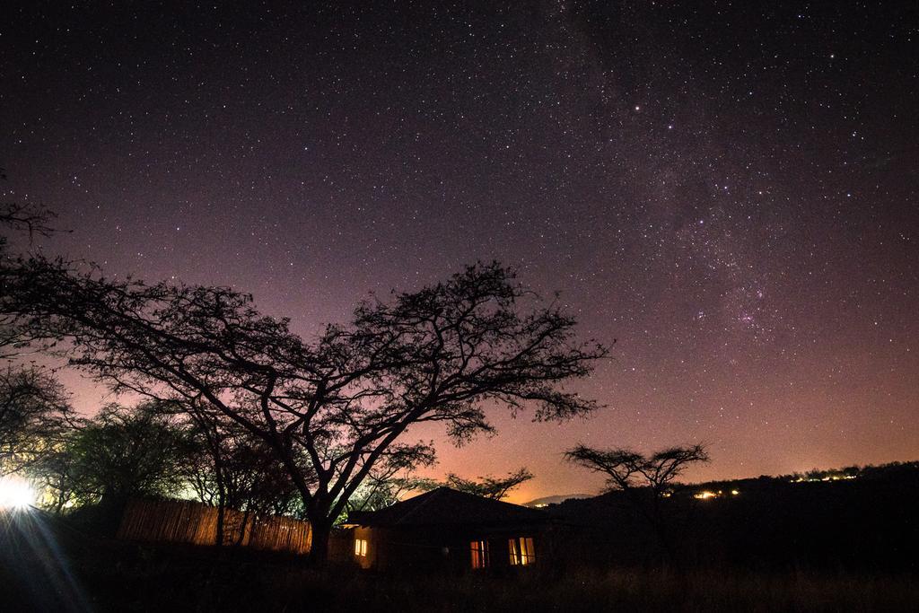 Hilton Bush Lodge & Function Venue Esterno foto