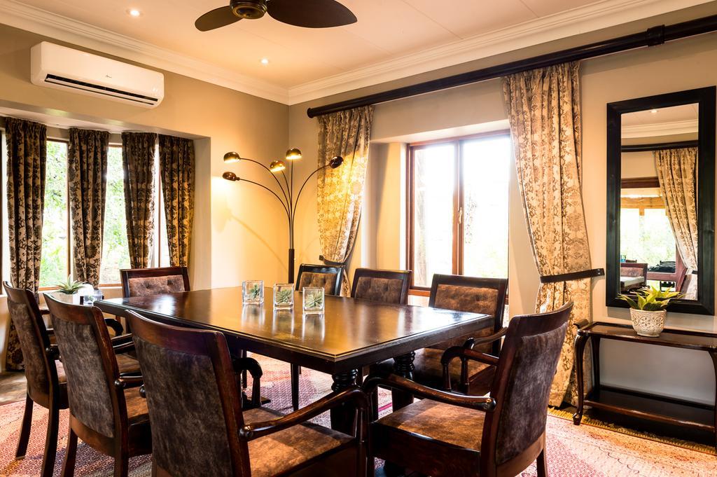 Hilton Bush Lodge & Function Venue Esterno foto